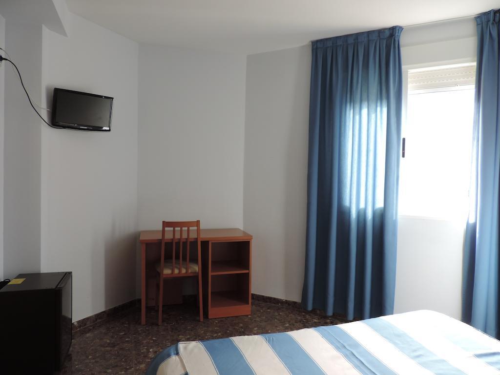 Hotel Costa San Antonio Кульера Экстерьер фото
