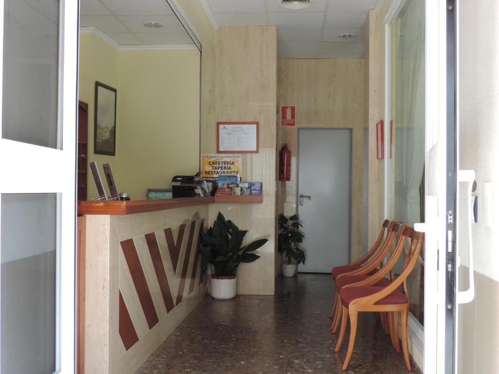 Hotel Costa San Antonio Кульера Экстерьер фото